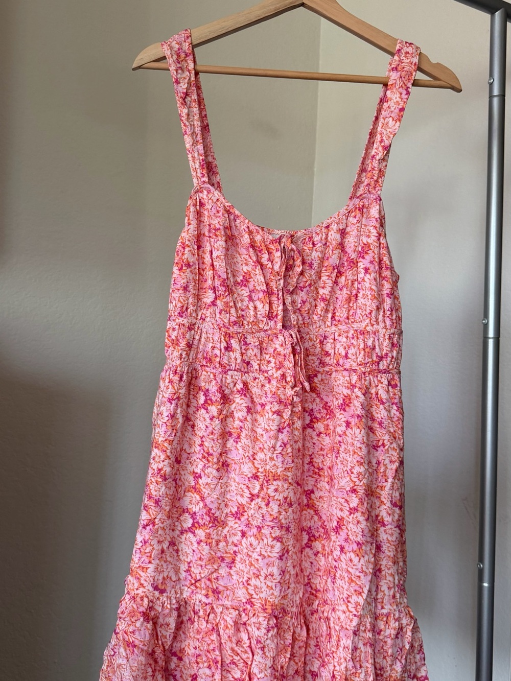 American Eagle Outfitters Pink Floral Tiered Sundress